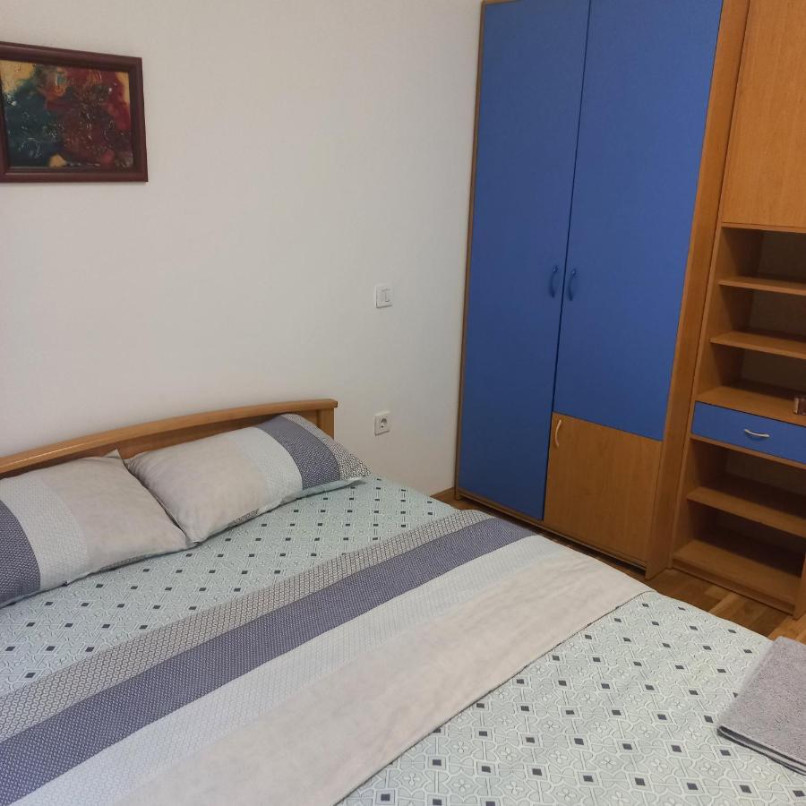 Cozy Skopje Retreat 2 Apartment Luaran gambar